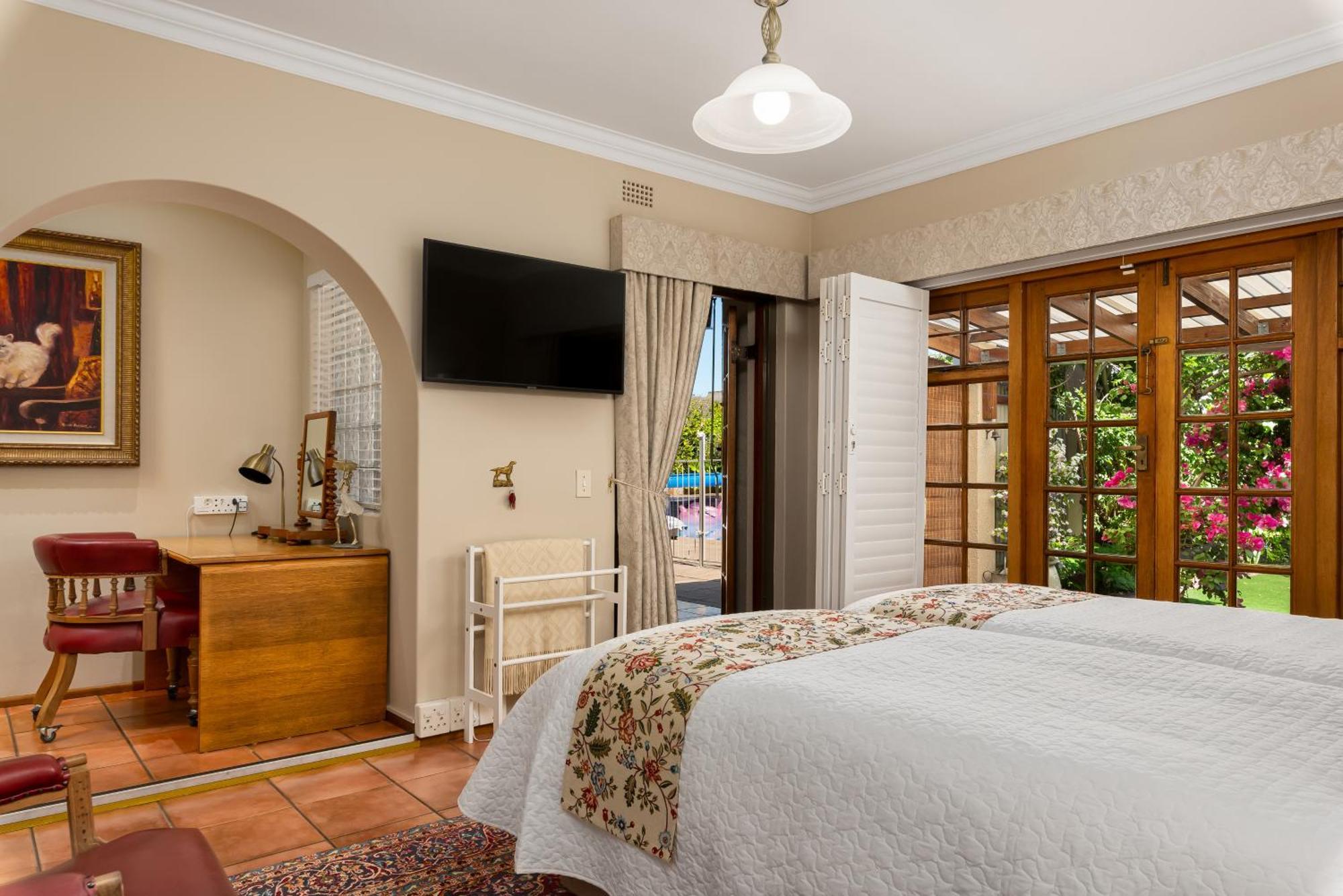 Meerendal Cottage-Affordable Luxury-Private Garden With Pool & Hot Tub Κέιπ Τάουν Εξωτερικό φωτογραφία